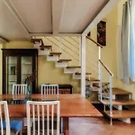 شقة Borgovico 42 By Quokka 360 - Close To Train Station