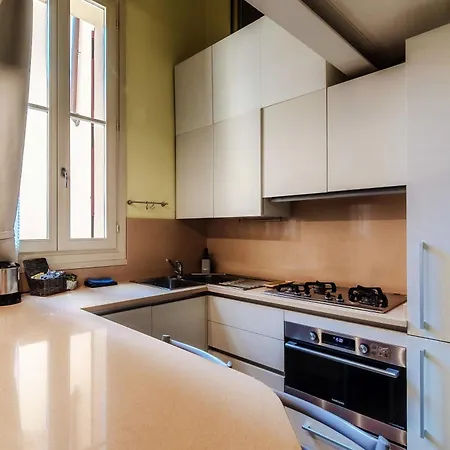 Borgovico 42 By Quokka 360 - Near The Train Station Of * Como