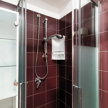 Borgovico 42 By Quokka 360 - Near The Train Station Of Apartmán Como